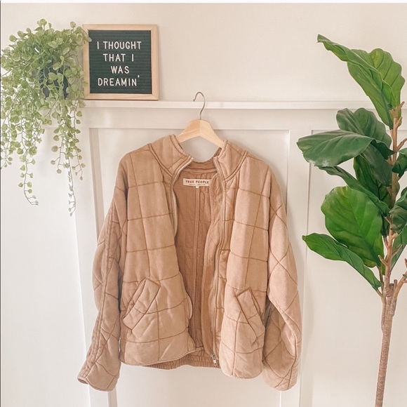 Free People Jackets & Blazers - Free People Dolman Quilted Knit Jacket - Champagne
